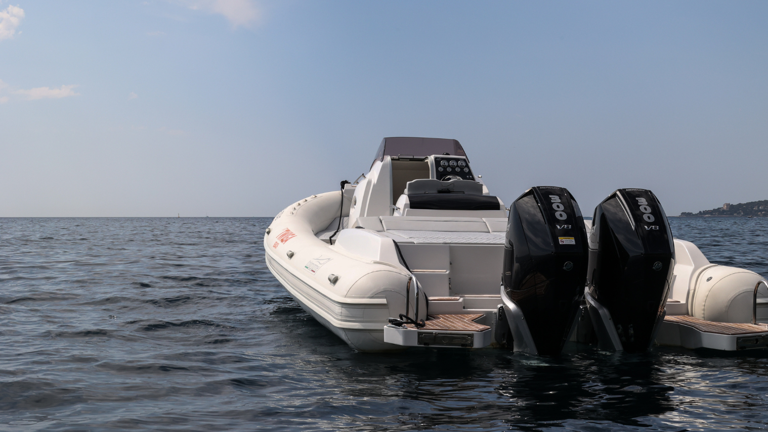 gommone bianco twiga sito sea squad